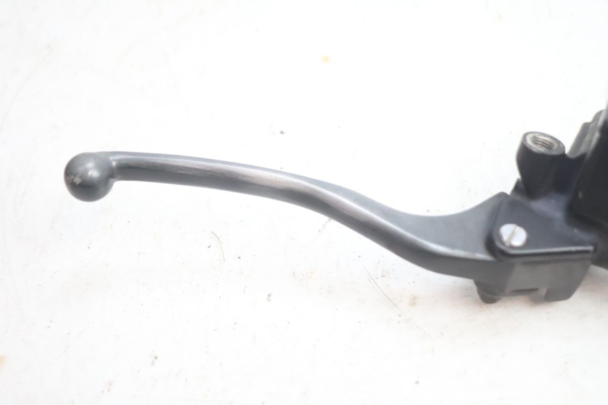 photo de MAITRE CYLINDRE AVANT HONDA CB TWO FIFTY 250 (1991 - 2002) - État de surface