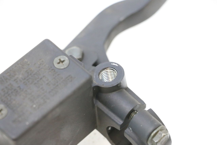 photo de MAITRE CYLINDRE AVANT PEUGEOT CITYSTAR 2T 50 (2018 - 2021) - Points de fixation