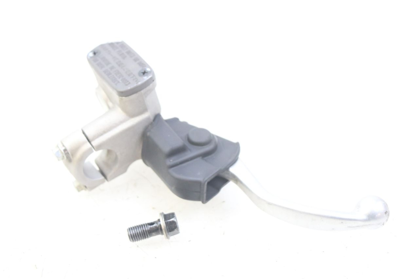 photo de MAITRE CYLINDRE AVANT HONDA CRF CR-F 125 (2022 - 2023) - Autre angle de vue