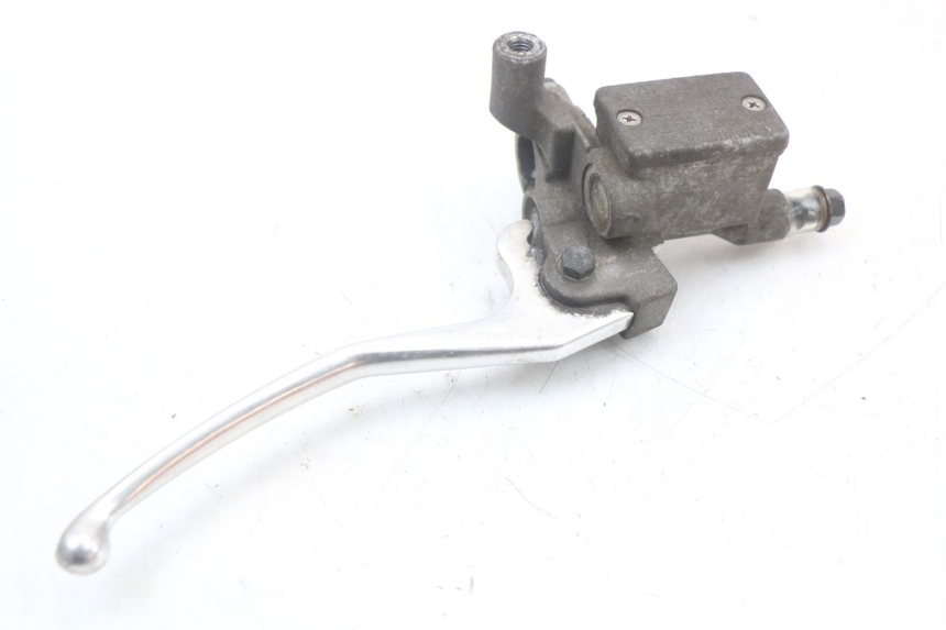 photo de MAITRE CYLINDRE AVANT YAMAHA CYGNUS X 125 (2004 - 2007) - Détail de la pièce