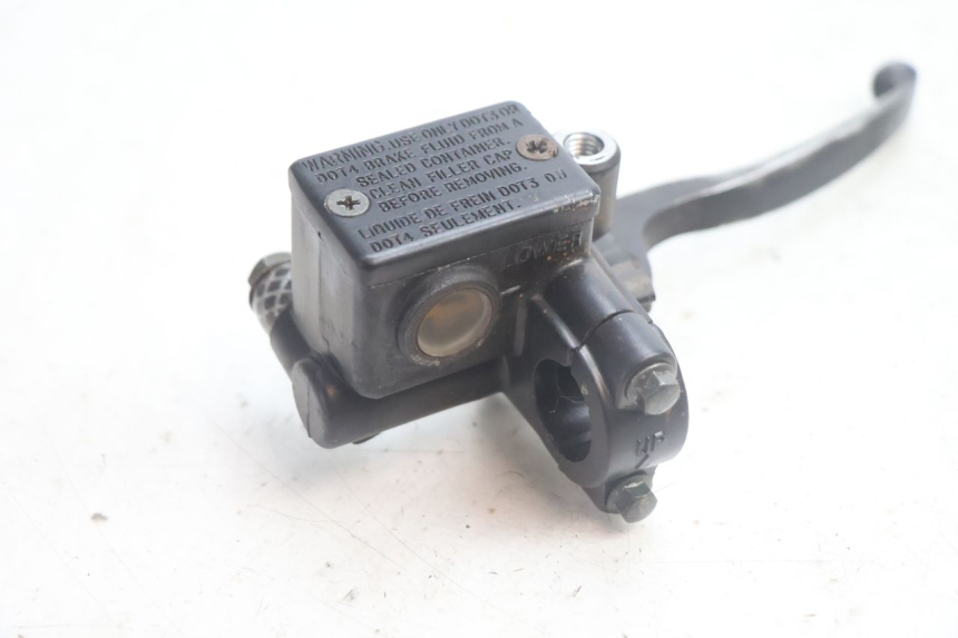 photo de MAITRE CYLINDRE AVANT CF MOTO E-CHARM 125 (2005 - 2008) - Gros plan technique
