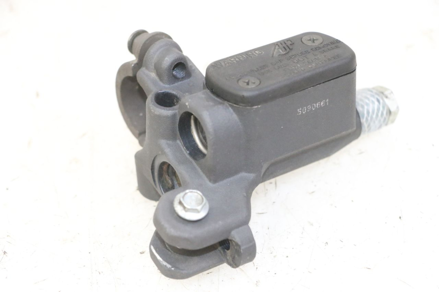 photo de MAITRE CYLINDRE AVANT PEUGEOT ELYSTAR 125 (2002 - 2007)