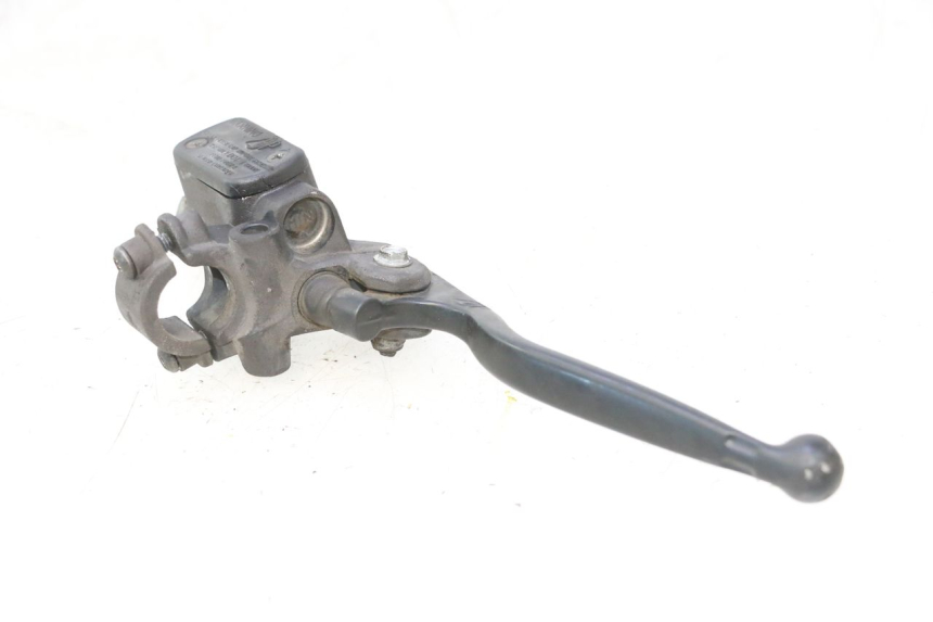 photo de MAITRE CYLINDRE AVANT PEUGEOT ELYSTAR 50 (2002 - 2014) - Points de fixation