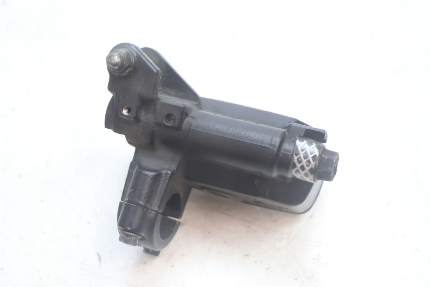 photo de MAITRE CYLINDRE AVANT HONDA FJS SILVER WING SILVERWING 400 (2005 - 2008) - État de surface
