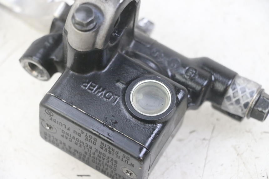 photo de MAITRE CYLINDRE AVANT HONDA FORZA ABS 300 (2013 - 2019)