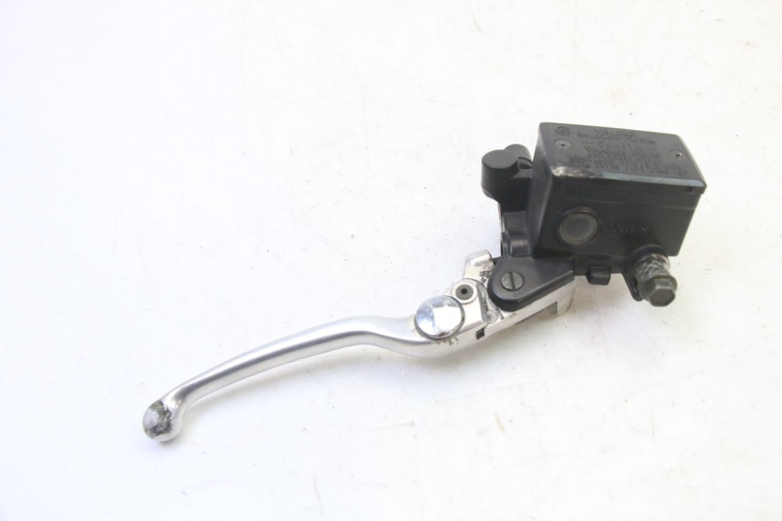 photo de MAITRE CYLINDRE AVANT YAMAHA FZ6 FAZER S2 600 (2007 - 2011)
