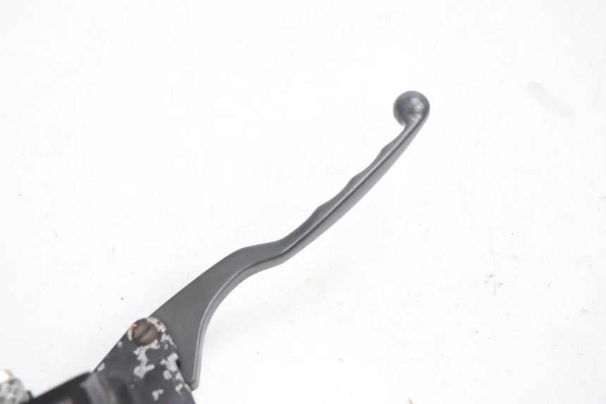 photo de MAITRE CYLINDRE AVANT KAWASAKI GPX F ZX750F 750 (1986 - 1990) - Zoom état d’usage
