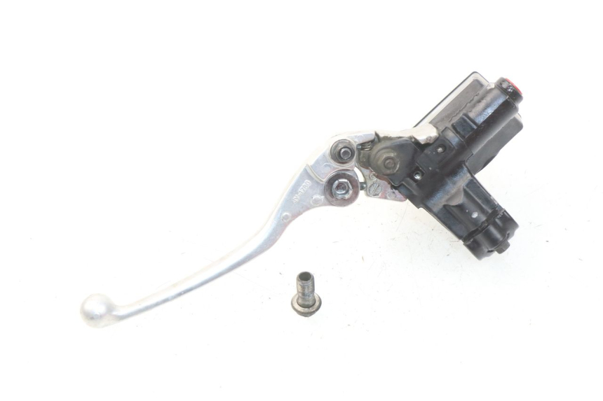 photo de MAITRE CYLINDRE AVANT SUZUKI GSX-F GSXF 600 (1998 - 2004)