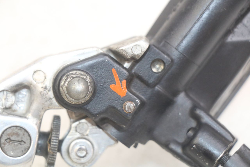 photo de MAITRE CYLINDRE AVANT HONDA CBR F SC25 1000 (1989 - 1992)