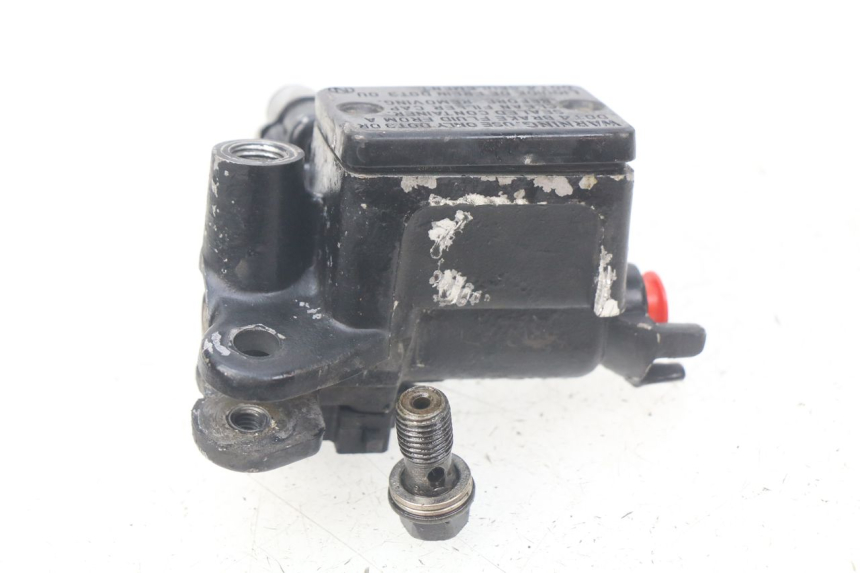 photo de MAITRE CYLINDRE AVANT HONDA CBR R 125 (2003 - 2006)