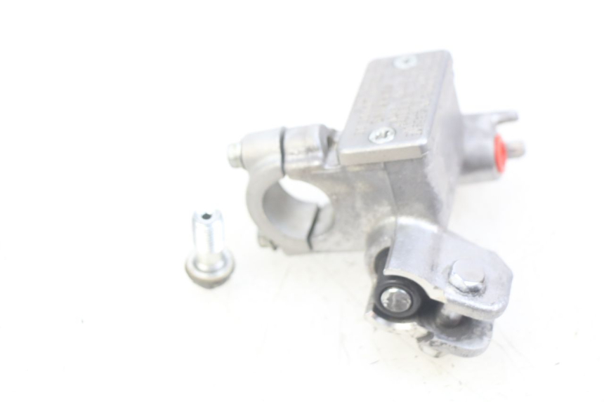 photo de MAITRE CYLINDRE AVANT KAWASAKI KX 85 (2014 - 2021)