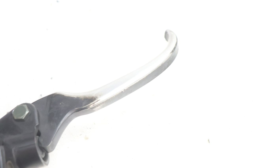 photo de MAITRE CYLINDRE AVANT PEUGEOT KISBEE 4T 50 (2010 - 2017) - Zoom état d’usage