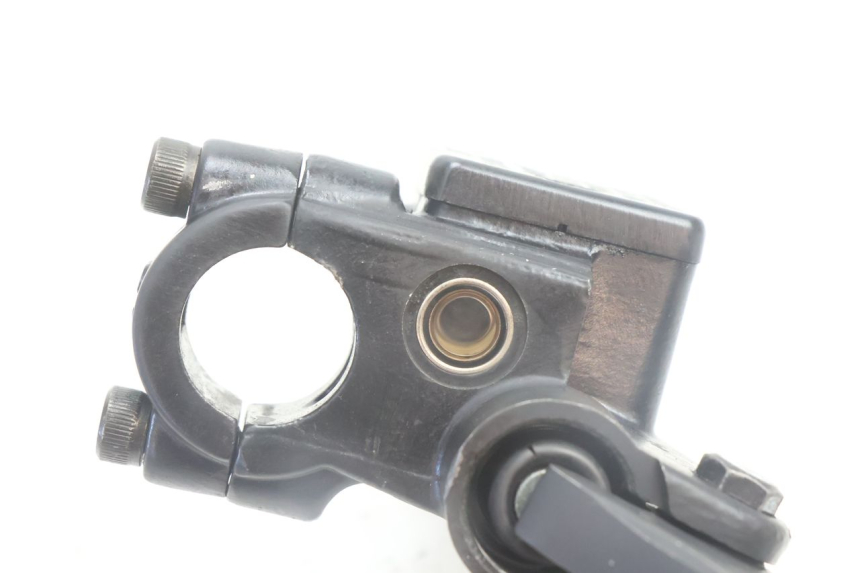 photo de MAITRE CYLINDRE AVANT PEUGEOT KISBEE 4T 50 (2010 - 2017) - Autre angle de vue