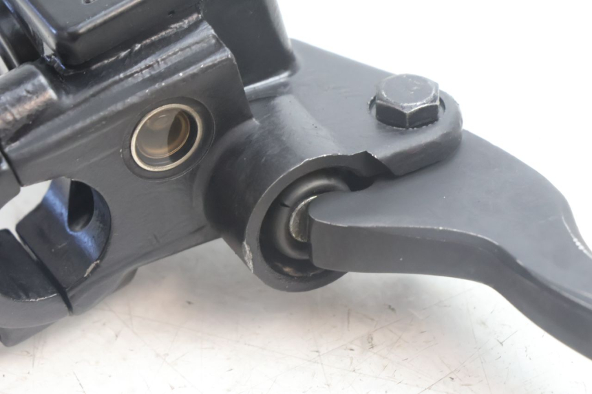photo de MAITRE CYLINDRE AVANT PEUGEOT KISBEE 4T 50 (2010 - 2017) - Vue d’ensemble