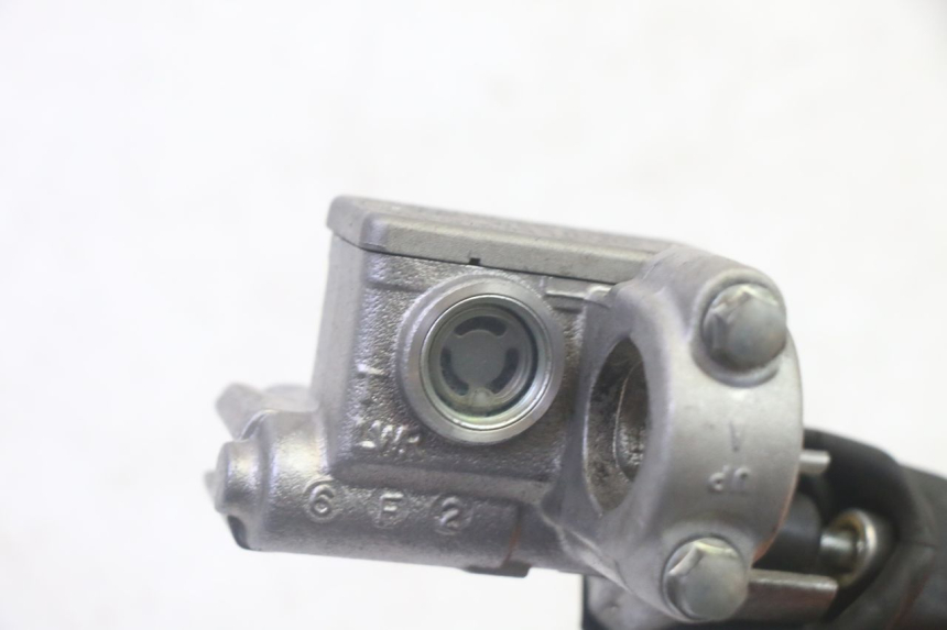 photo de MAITRE CYLINDRE AVANT KAWASAKI KXF KX-F 250 (2017 - 2019) - Zoom état d’usage