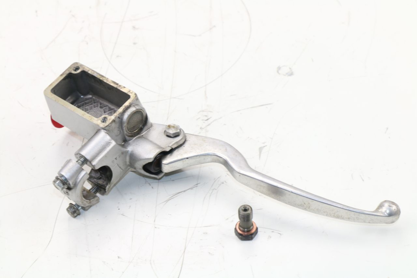 photo de MAITRE CYLINDRE AVANT KYMCO AGILITY RS 4T 50 (2009 - 2013)