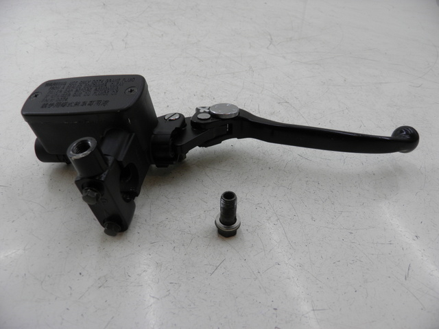 photo de MAITRE CYLINDRE AVANT KYMCO XCITING RI ABS 500 (2010)