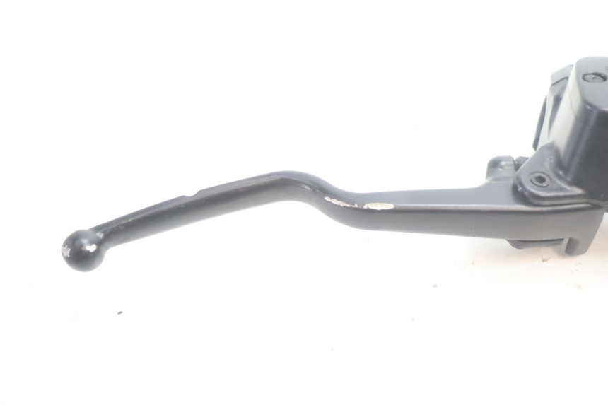photo de MAITRE CYLINDRE AVANT PIAGGIO MP3 HPE 530 (2022 - 2026) - Vue d’ensemble