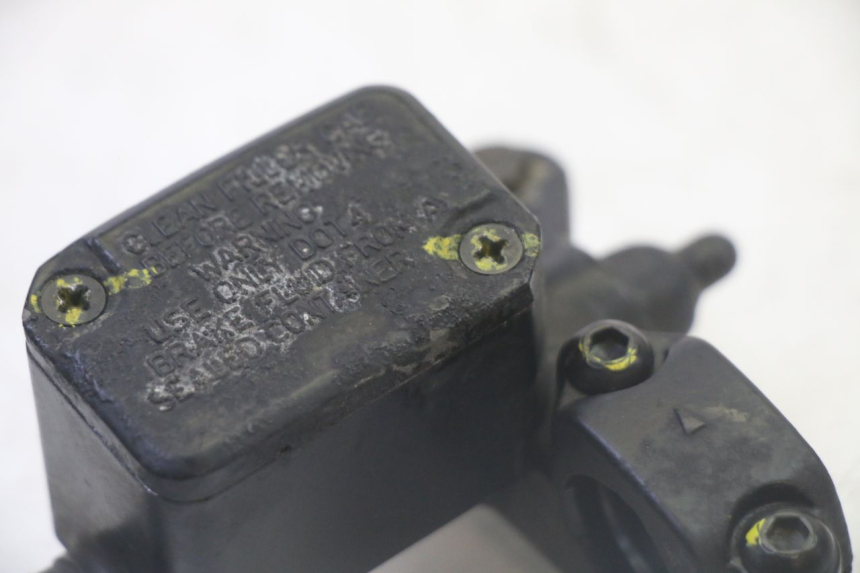 photo de MAITRE CYLINDRE AVANT PIAGGIO MP3 LT 300 (2010 - 2016) - Zoom état d’usage