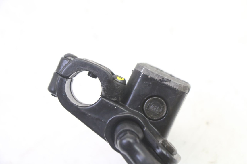 photo de MAITRE CYLINDRE AVANT PIAGGIO MP3 RL 250 (2007 - 2010)