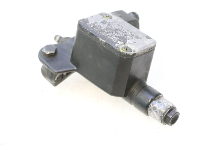 photo de MAITRE CYLINDRE AVANT PIAGGIO MP3 500 (2011 - 2015) - État de surface