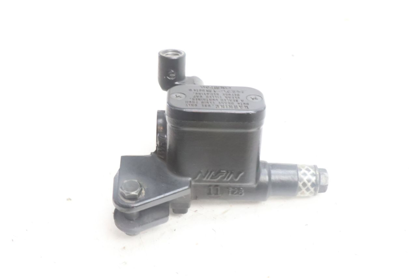 photo de MAITRE CYLINDRE AVANT YAMAHA N-MAX NMAX 125 (2021 - 2024) - Zoom état d’usage