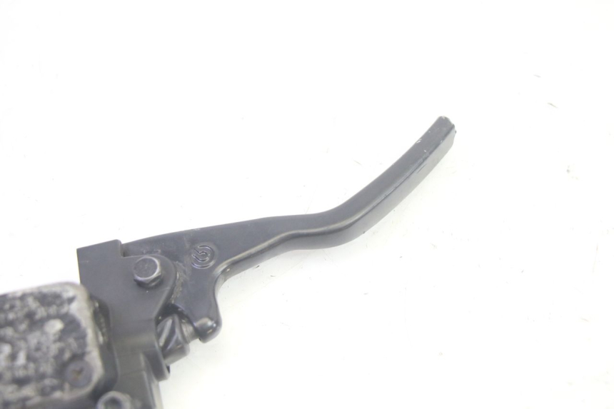 photo de MAITRE CYLINDRE AVANT YAMAHA NEOS NEO'S 4T 50 (2008 - 2016) - Autre angle de vue