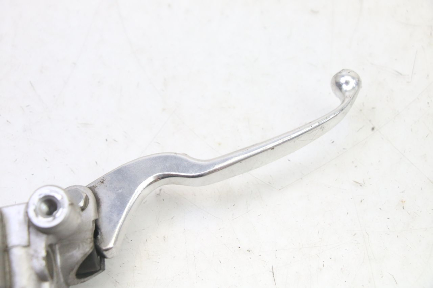 photo de MAITRE CYLINDRE AVANT KYMCO LIKE 4T 50 (2019 - 2025) - Autre angle de vue