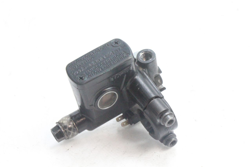 photo de MAITRE CYLINDRE AVANT HONDA PCX (JF28) 125 (2009 - 2011) - Vue principale