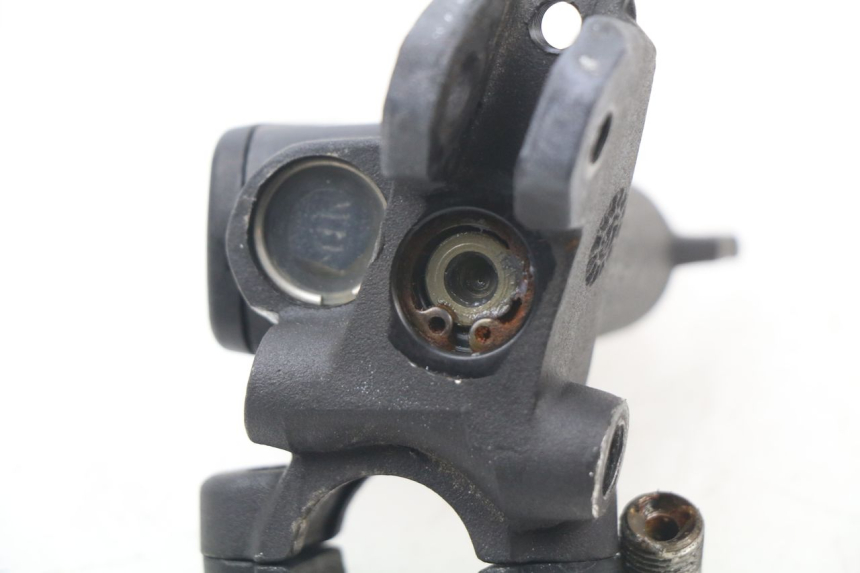 photo de MAITRE CYLINDRE AVANT PEUGEOT ZENITH 50 (1994 - 1999)