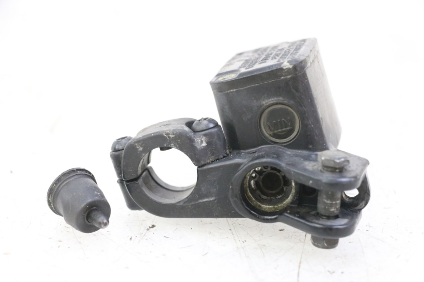photo de MAITRE CYLINDRE AVANT PIAGGIO MP3 LT 400 (2007 - 2012)