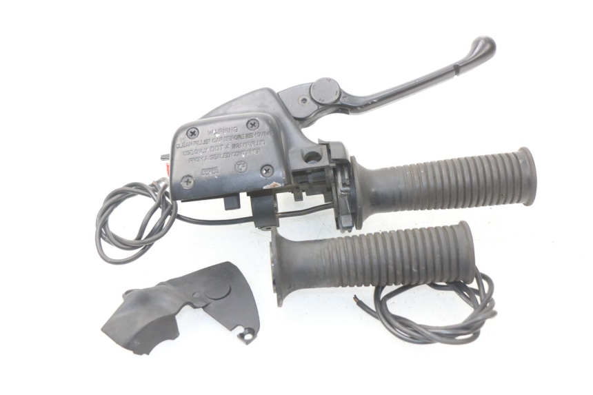 photo de MAITRE CYLINDRE AVANT BMW R GS 1150 (1999 - 2004)