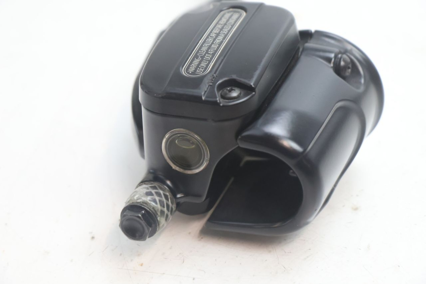 photo de MAITRE CYLINDRE AVANT HARLEY DAVIDSON ROAD GLIDE FLTRXSE 1920 (2018 - 2022) - État de surface