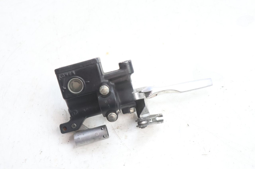photo de MAITRE CYLINDRE AVANT HONDA SH 125 (2001 - 2003) - Détail de la pièce