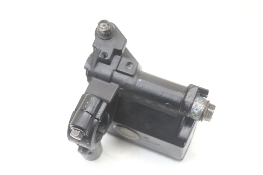 photo de MAITRE CYLINDRE AVANT SUZUKI GSR 750 (2011 - 2017)