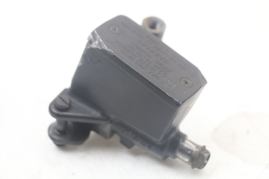 photo de MAITRE CYLINDRE AVANT SUZUKI SV N 650 (1999 - 2002)