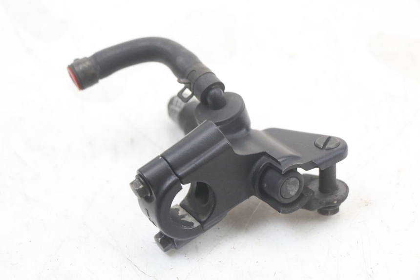 photo de MAITRE CYLINDRE AVANT SUZUKI SV S 650 (1999 - 2002)