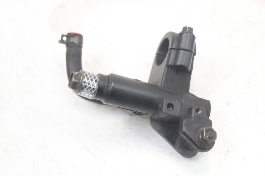 photo de MAITRE CYLINDRE AVANT SUZUKI SV S 650 (1999 - 2002)
