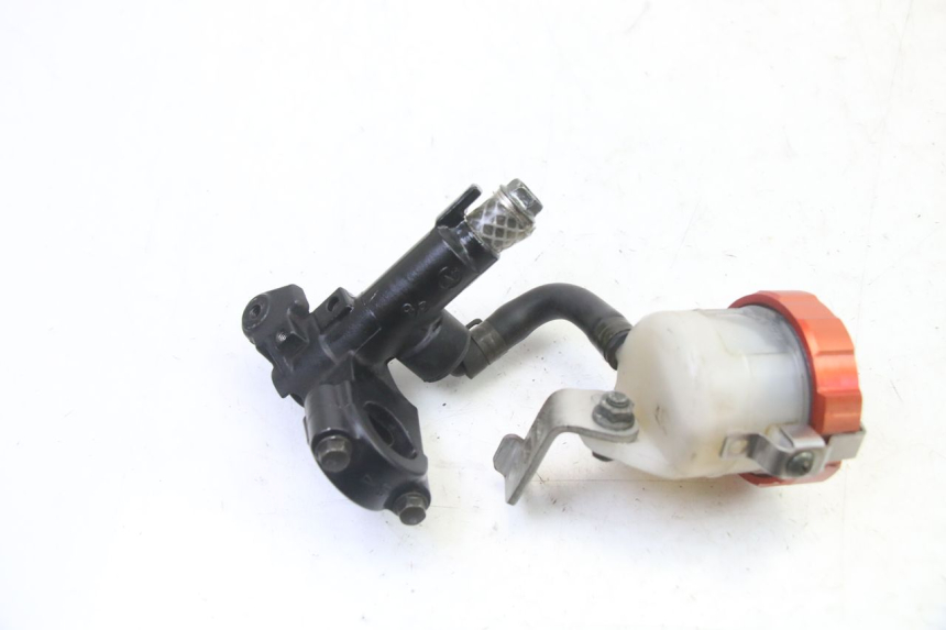 photo de MAITRE CYLINDRE AVANT SUZUKI SV S 650 (2003 - 2009)