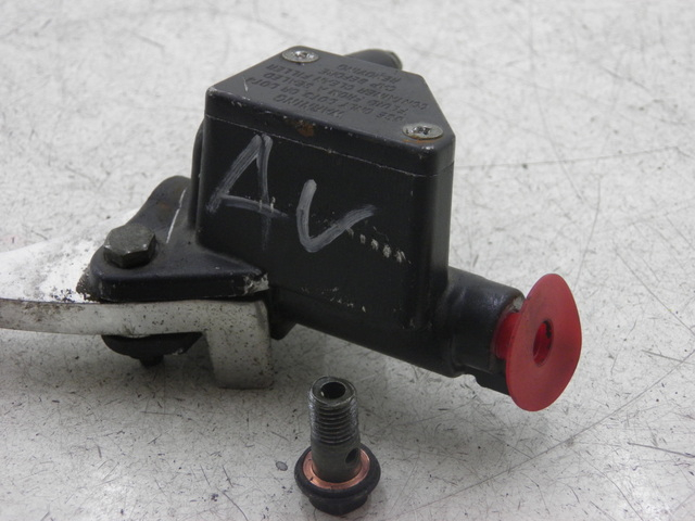 photo de MAITRE CYLINDRE AVANT SYM FIDDLE 2 50 (2008 - 2013)