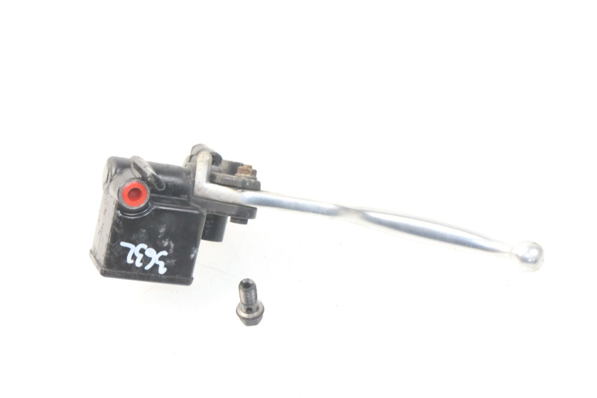 photo de MAITRE CYLINDRE AVANT SYM GTS EFI ABS 125 (2012 - 2016)