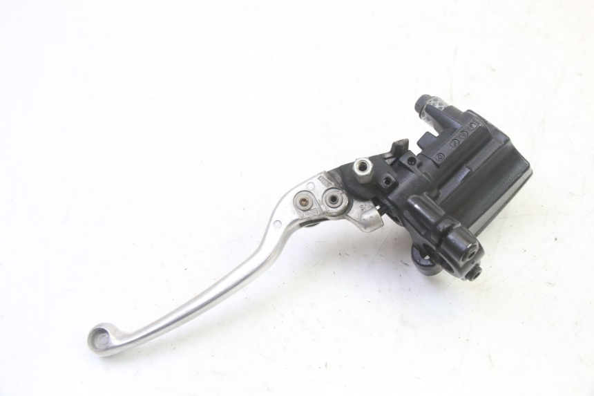 photo de MAITRE CYLINDRE AVANT YAMAHA TDM ABS 900 (2002 - 2014)