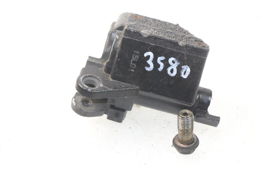 photo de MAITRE CYLINDRE AVANT PEUGEOT TWEET 125 (2010 - 2017) - Vue principale