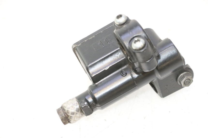 photo de MAITRE CYLINDRE AVANT PIAGGIO VESPA LX 2T 50 (2005 - 2013) - Autre angle de vue