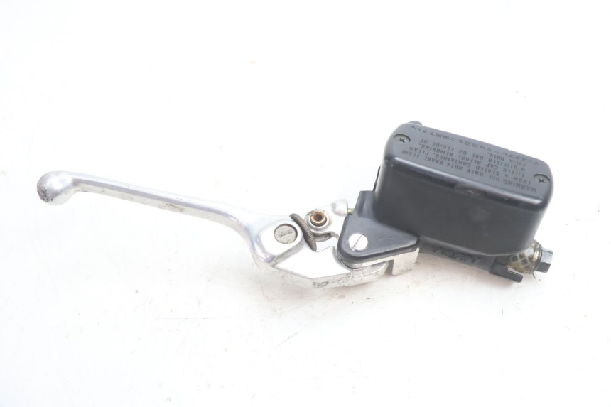 photo de MAITRE CYLINDRE AVANT HONDA VFR FI RC46 800 (1998 - 2001) - Autre angle de vue