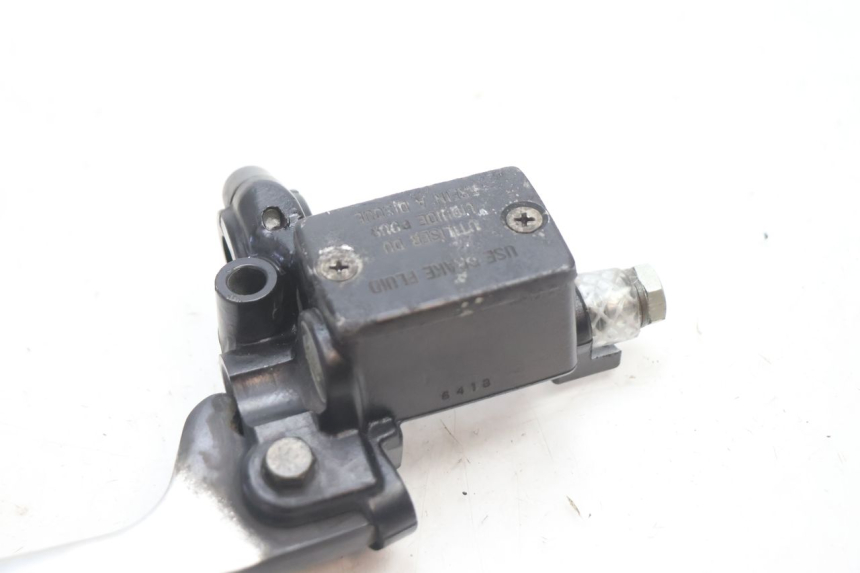 photo de MAITRE CYLINDRE AVANT PEUGEOT VIVACITY 50 (2004 - 2009) - Points de fixation