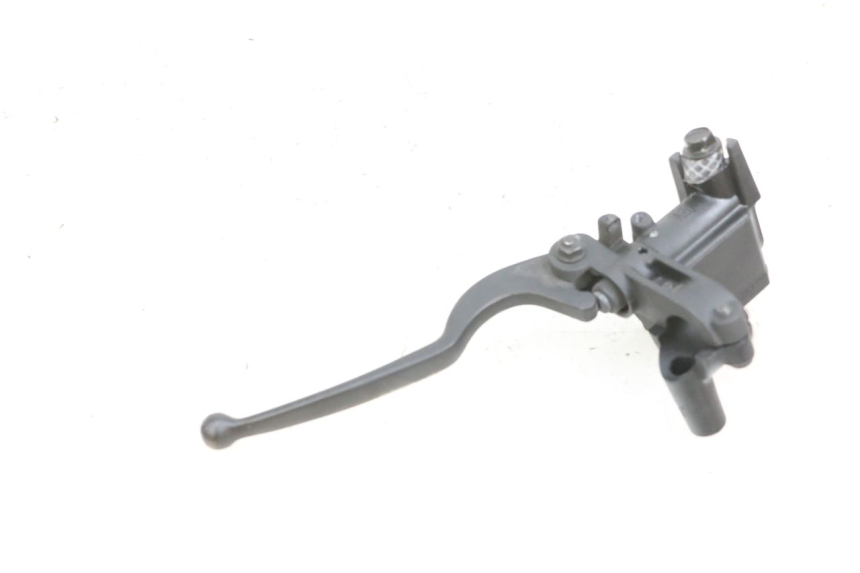 photo de MAITRE CYLINDRE AVANT YAMAHA X-MAX XMAX 125 (2010 - 2014) - Vue d’ensemble