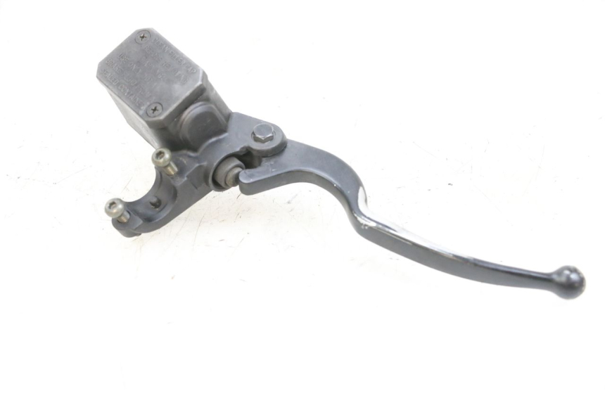 photo de MAITRE CYLINDRE AVANT YAMAHA XMAX X-MAX 125 (2006 - 2009) - Vue d’ensemble