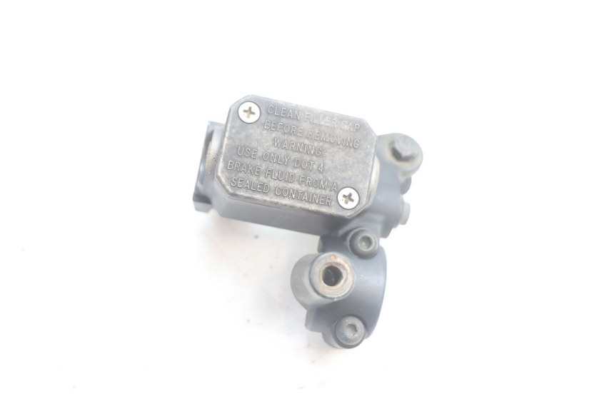 photo de MAITRE CYLINDRE AVANT YAMAHA XMAX X-MAX 125 (2006 - 2009) - Vue principale