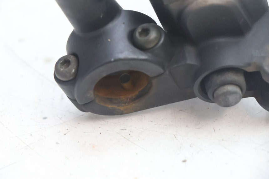 photo de MAITRE CYLINDRE AVANT YAMAHA XMAX X-MAX 125 (2006 - 2009) - État de surface